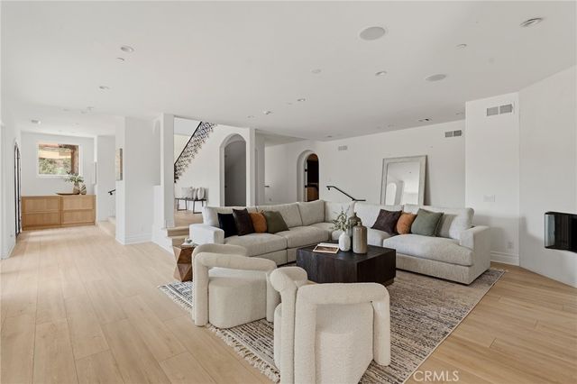 6029 Fairview, Agoura Hills, CA 91301