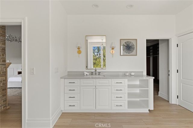 6029 Fairview, Agoura Hills, CA 91301