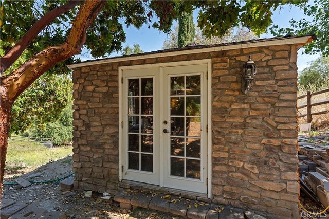 6029 Fairview, Agoura Hills, CA 91301