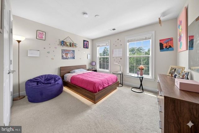 43572 HERITAGE GAP TER, Chantilly, VA 20152