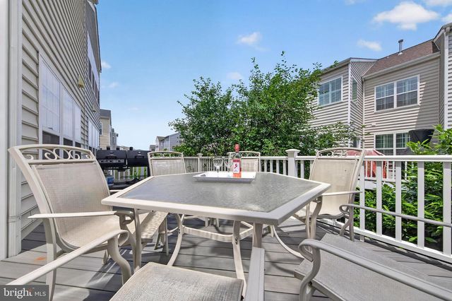 43572 HERITAGE GAP TER, Chantilly, VA 20152