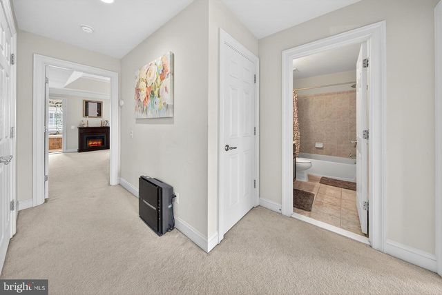 43572 HERITAGE GAP TER, Chantilly, VA 20152