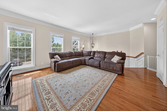 43572 HERITAGE GAP TER, Chantilly, VA 20152