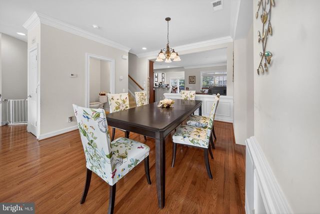 43572 HERITAGE GAP TER, Chantilly, VA 20152