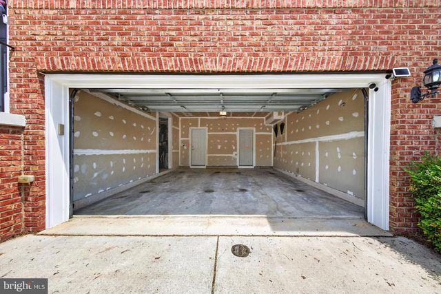 43572 HERITAGE GAP TER, Chantilly, VA 20152