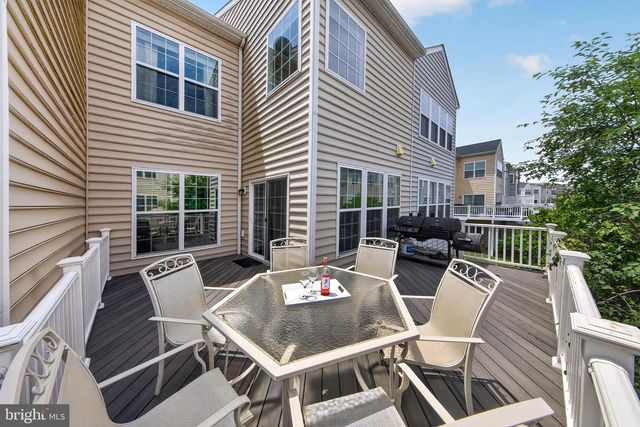 43572 HERITAGE GAP TER, Chantilly, VA 20152