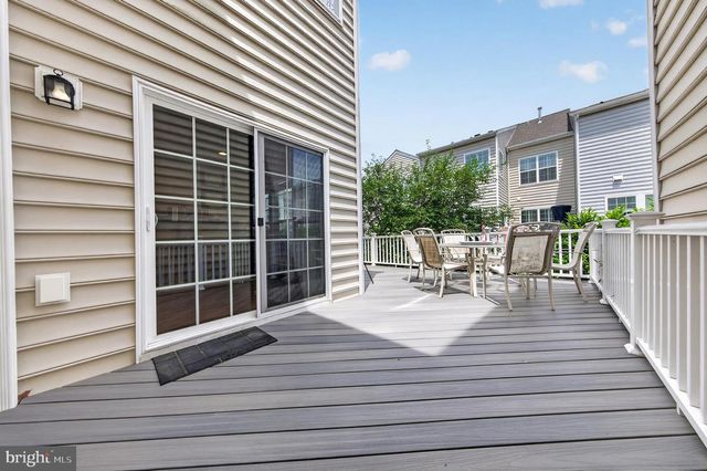 43572 HERITAGE GAP TER, Chantilly, VA 20152