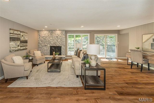 4200 Wincliff Drive, St Charles, MO 63304