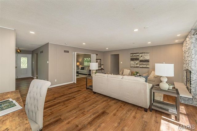 4200 Wincliff Drive, St Charles, MO 63304