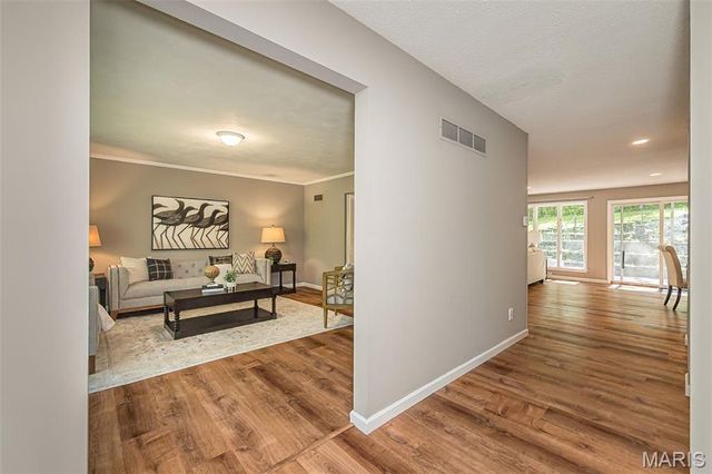 4200 Wincliff Drive, St Charles, MO 63304