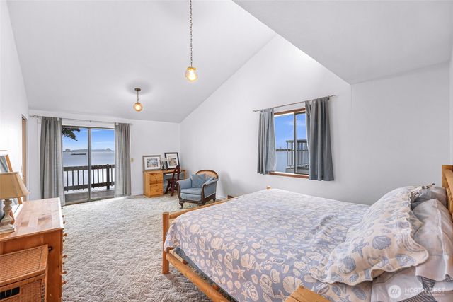 4877 Maple Lane, Ferndale, WA 98248