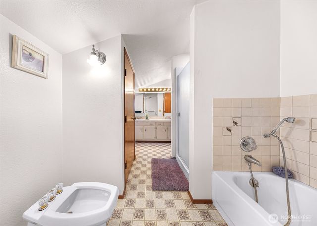 4877 Maple Lane, Ferndale, WA 98248