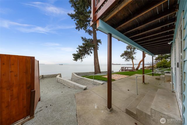 4877 Maple Lane, Ferndale, WA 98248