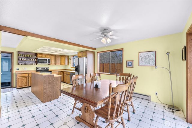 4877 Maple Lane, Ferndale, WA 98248