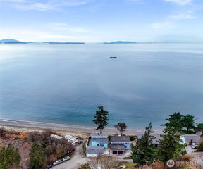 4877 Maple Lane, Ferndale, WA 98248