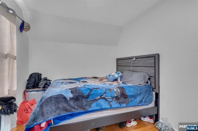 297 Hamilton Place, Hackensack, NJ 07601