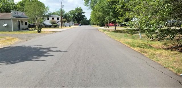 401 2nd Street, Rosenberg, TX 77471