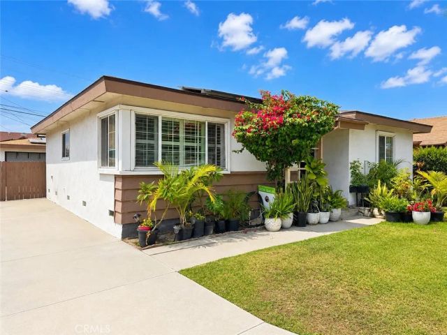 15527 Wheatstone, Norwalk, CA 90650