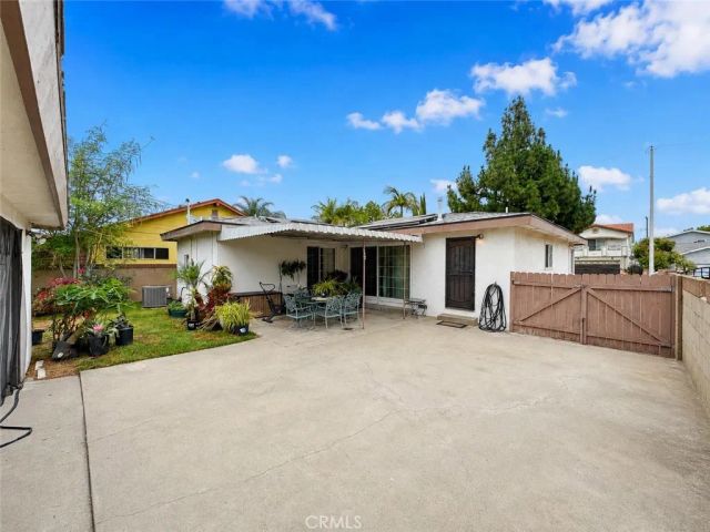 15527 Wheatstone, Norwalk, CA 90650