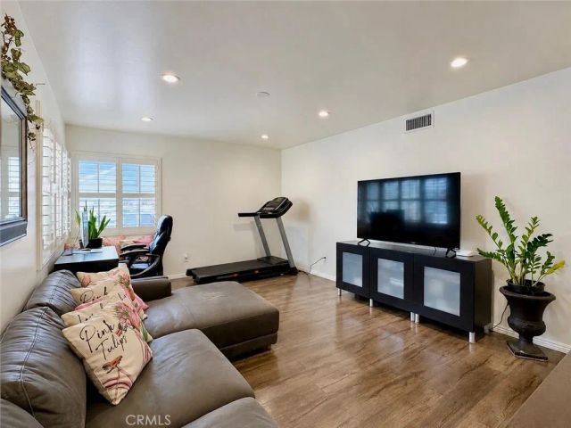 15527 Wheatstone, Norwalk, CA 90650