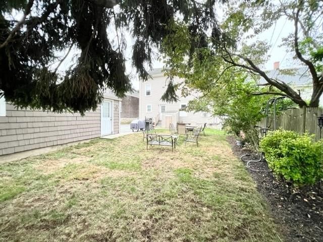 10 Hammond Street B, Newport, RI 02840