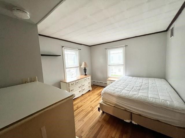 10 Hammond Street B, Newport, RI 02840