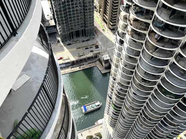 300 N State Street 5225, Chicago, IL 60654