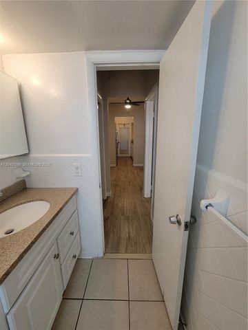 835 Lenox Ave 102, Miami Beach, FL 33139