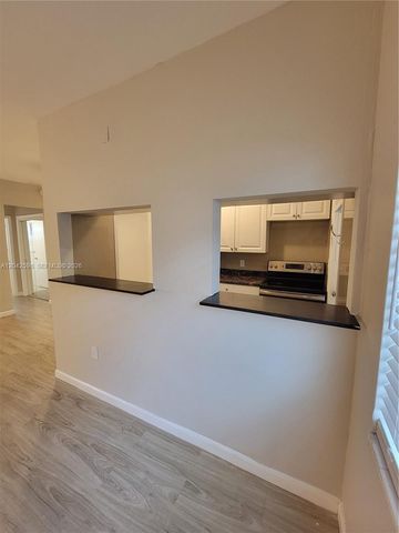835 Lenox Ave 102, Miami Beach, FL 33139