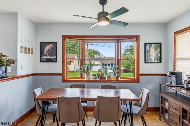 10 Briarwood Dr, Franklin Twp., NJ 08873