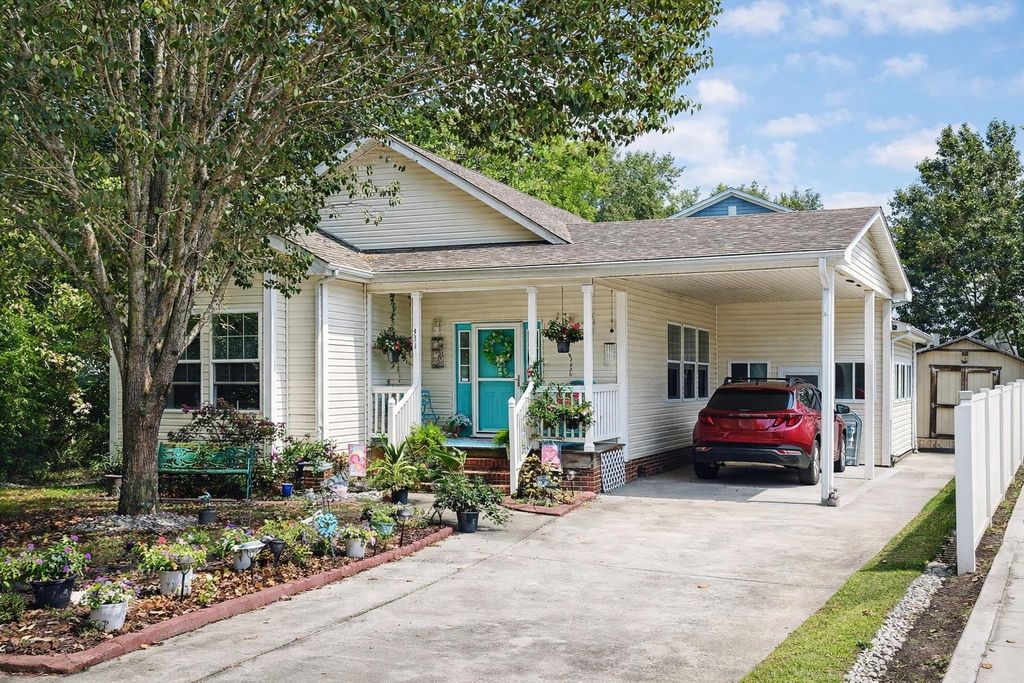 4341 Landing Rd., Little River, SC 29566