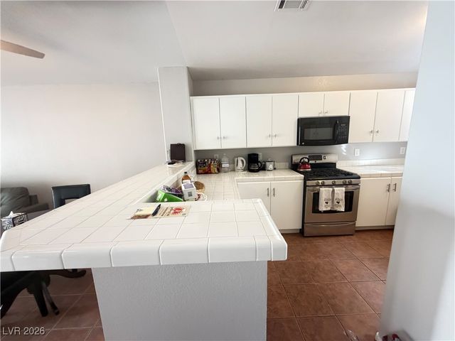 7828 Settlers Ridge Lane, Las Vegas, NV 89145