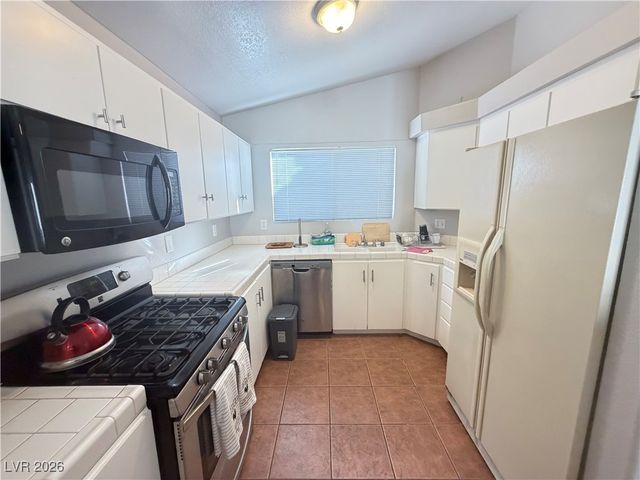 7828 Settlers Ridge Lane, Las Vegas, NV 89145