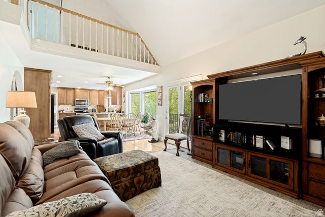 1730 E COLCHESTER CT, Sandy, UT 84092