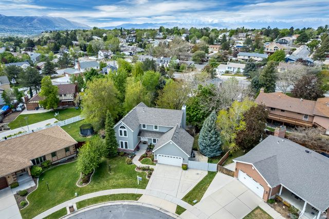 1730 E COLCHESTER CT, Sandy, UT 84092