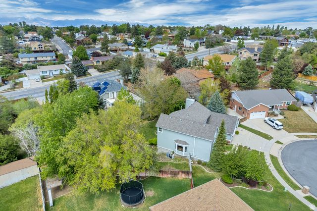 1730 E COLCHESTER CT, Sandy, UT 84092