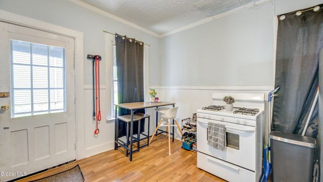 10 Gilbert Street, Johnstown, NY 12095