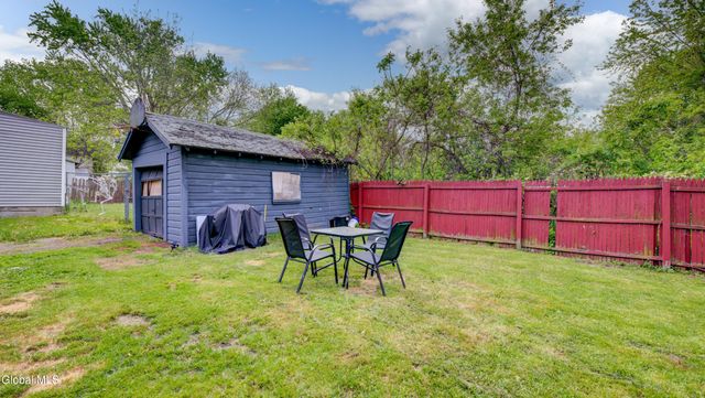 10 Gilbert Street, Johnstown, NY 12095