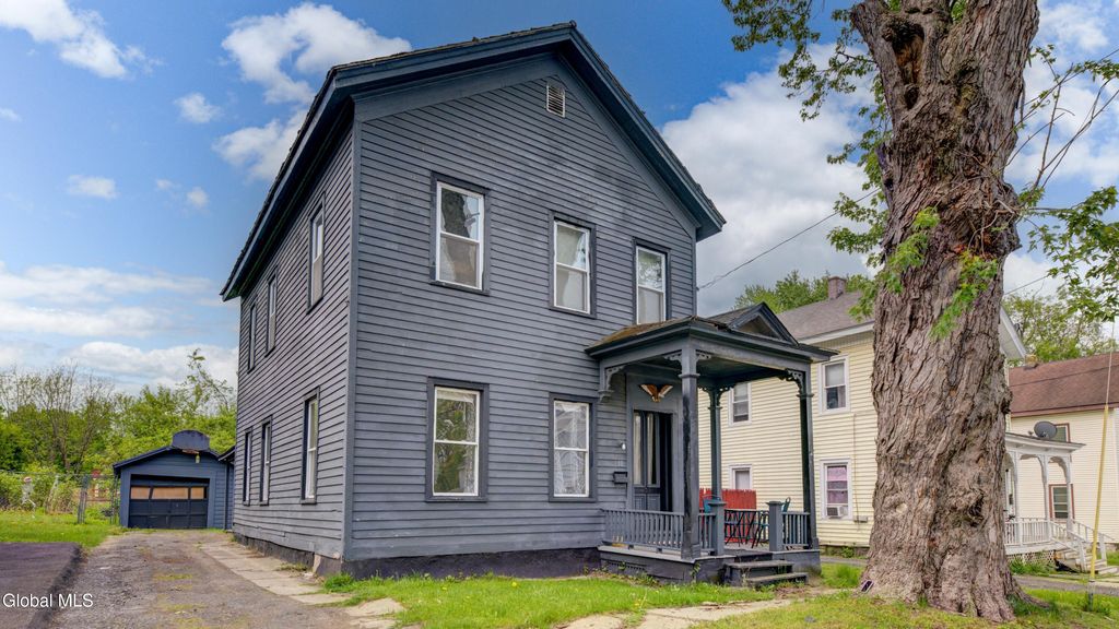 10 Gilbert Street, Johnstown, NY 12095