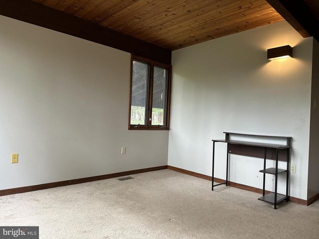 6022 MUNSON HILL RD, Falls Church, VA 22041