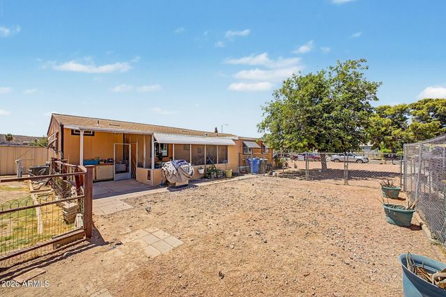 3739 W ROSE GARDEN Lane, Glendale, AZ 85308