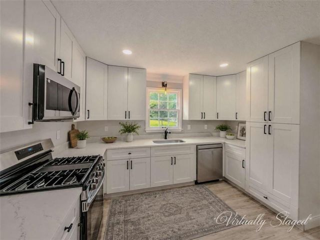 1992 Red Rose Lane, Loganville, GA 30052