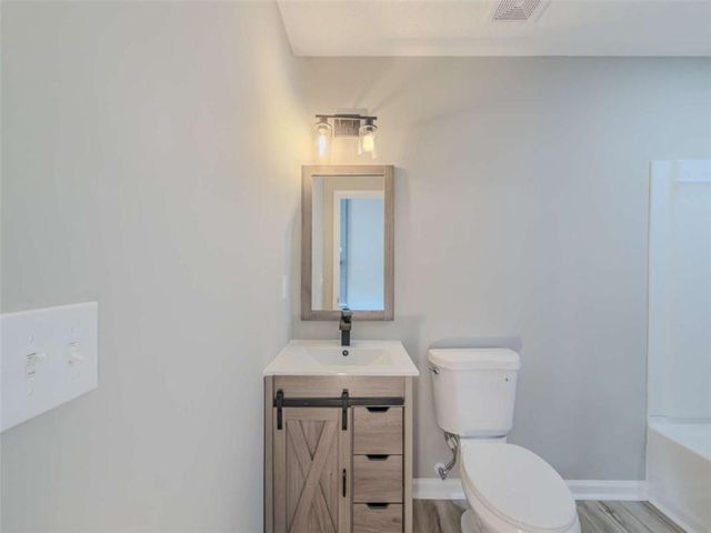 1992 Red Rose Lane, Loganville, GA 30052
