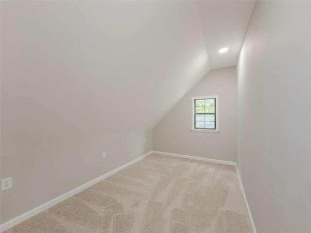 1992 Red Rose Lane, Loganville, GA 30052