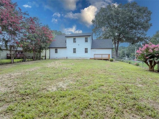 1992 Red Rose Lane, Loganville, GA 30052