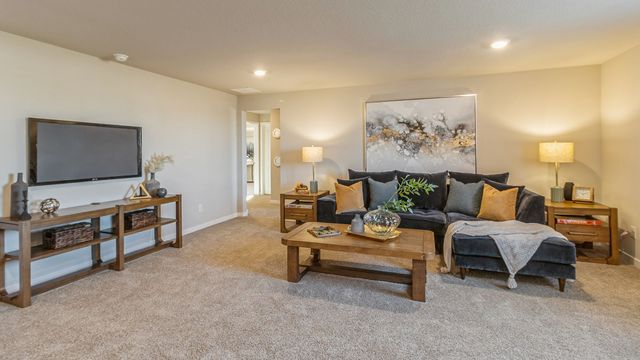 2928 Plum Drive, Norwalk, IA 50211