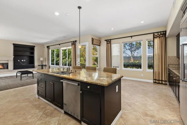 1833 Corte Galeana, Chula Vista, CA 91914