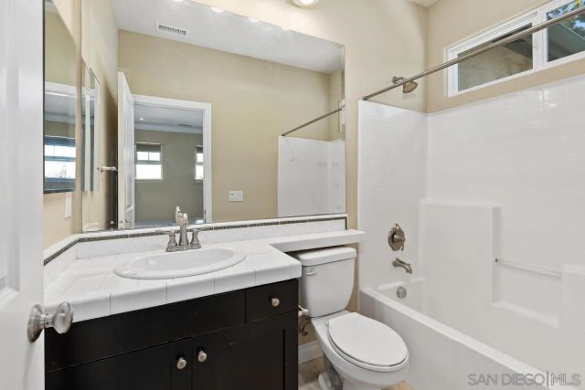 1833 Corte Galeana, Chula Vista, CA 91914