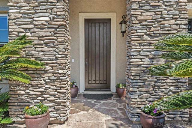 1833 Corte Galeana, Chula Vista, CA 91914