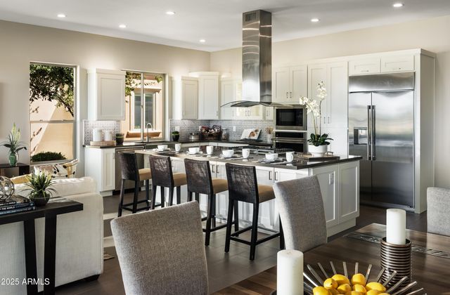 554 E PEACH TREE Street, Queen Creek, AZ 85140